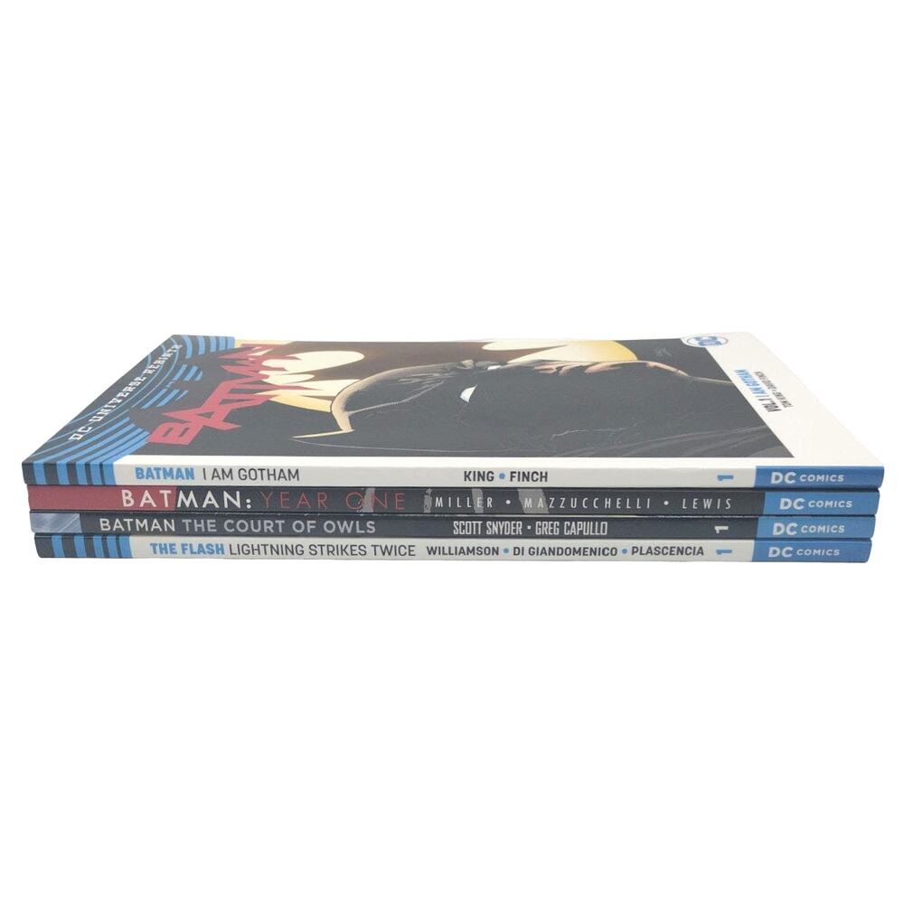 4 DC TPB Lot Batman Flash Year One I Am Gotham Court of Owls Lightning Strikes